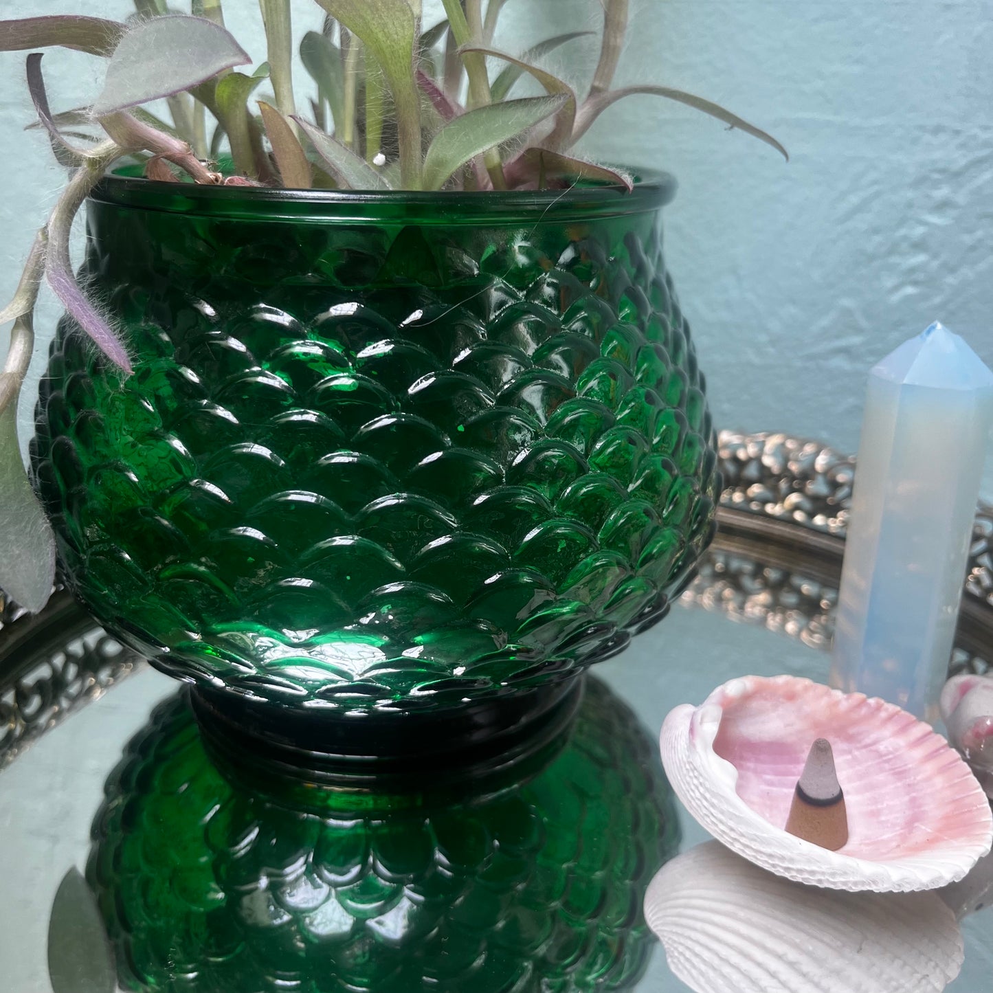 E.O Brody Vintage 1960s Emerald Glass Fish Scale Planter with Purple Heart Plant