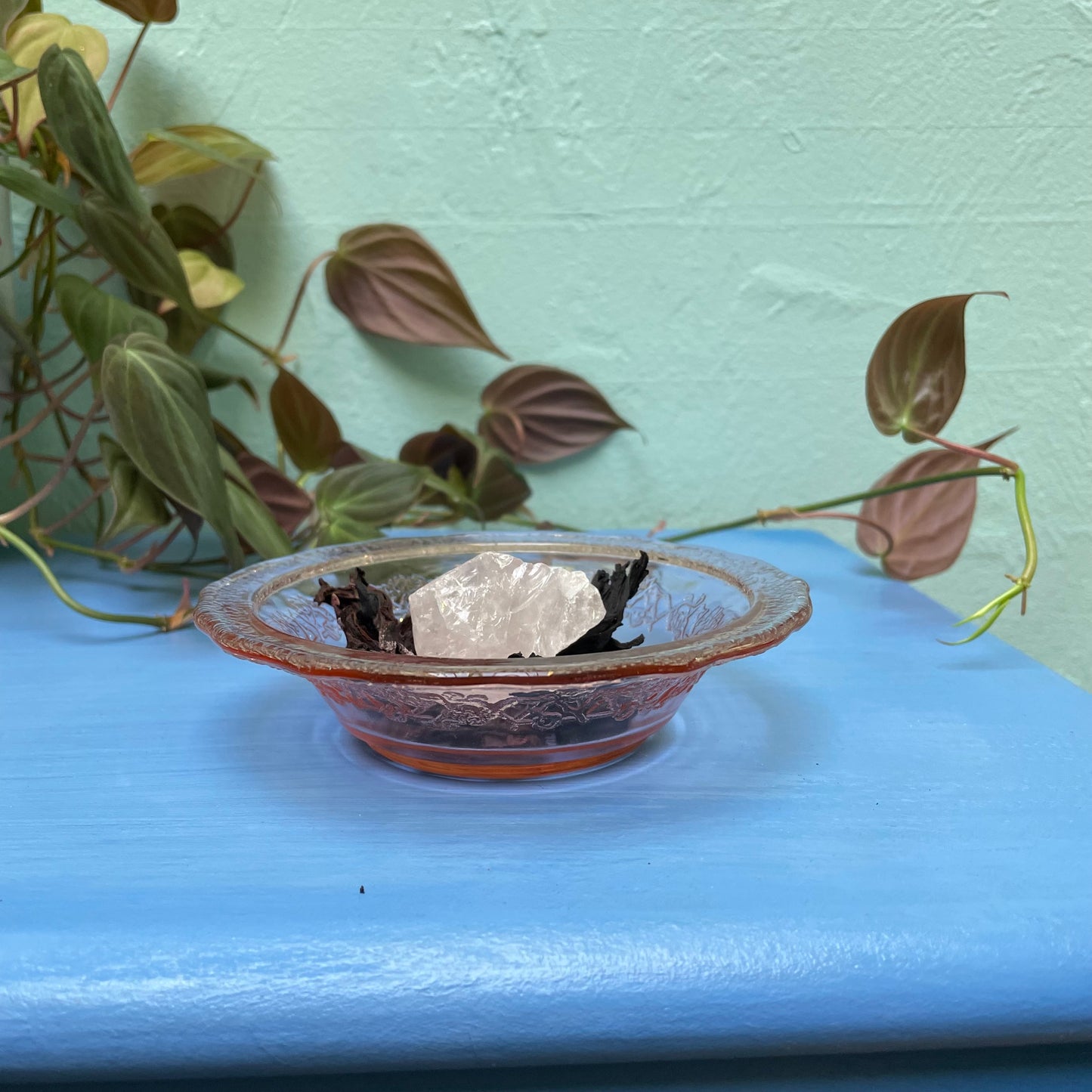 Small Pink Federal Glass Normande Berry Bowl